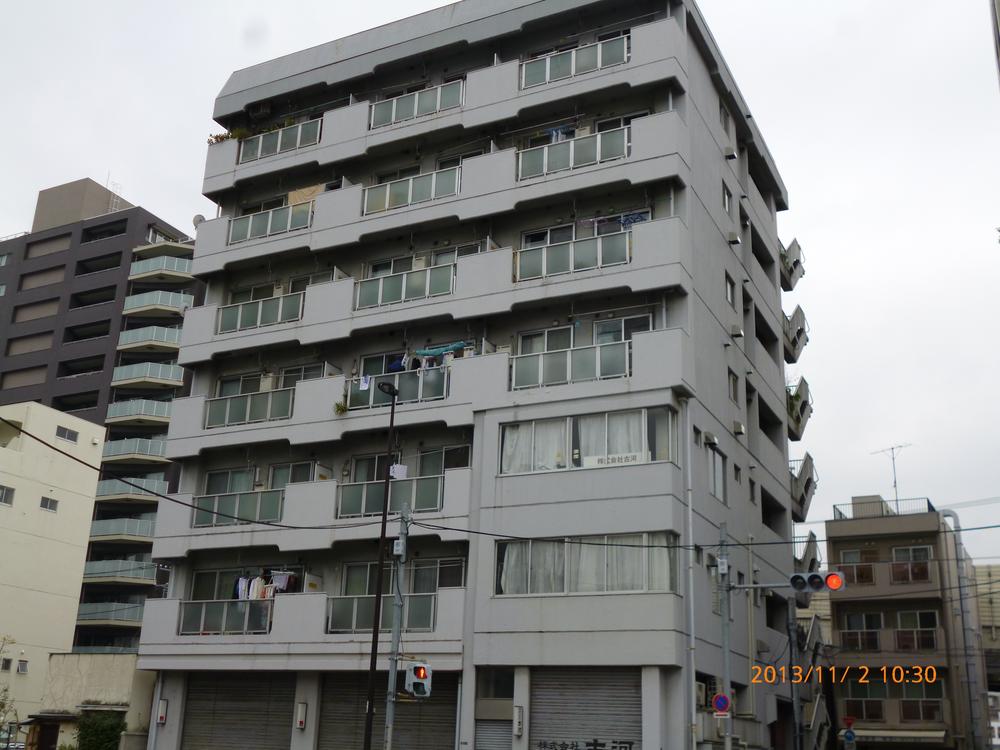 Local appearance photo