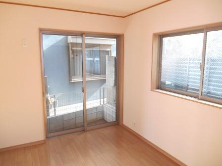 Non-living room. 1 Kaiyoshitsu