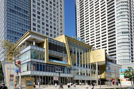 Shopping centre. Until Olinas Kinshicho 1360m