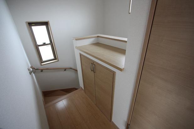 Receipt. Stairs with storage