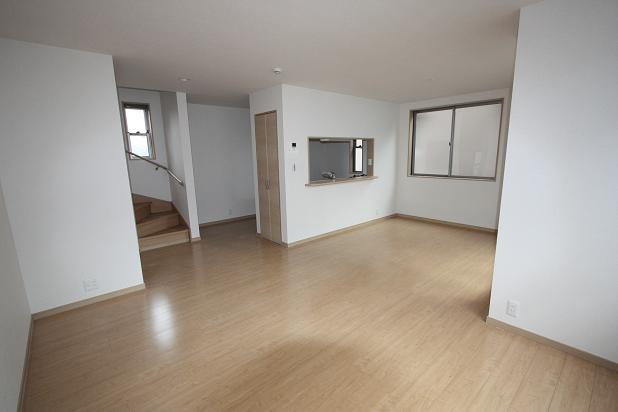 Same specifications photo (kitchen). Face-to-face kitchen 19 quires more ・ Floor heating with