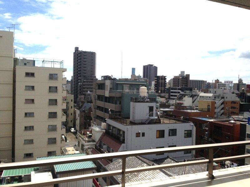 View photos from the dwelling unit. Local (June 2013) Shooting