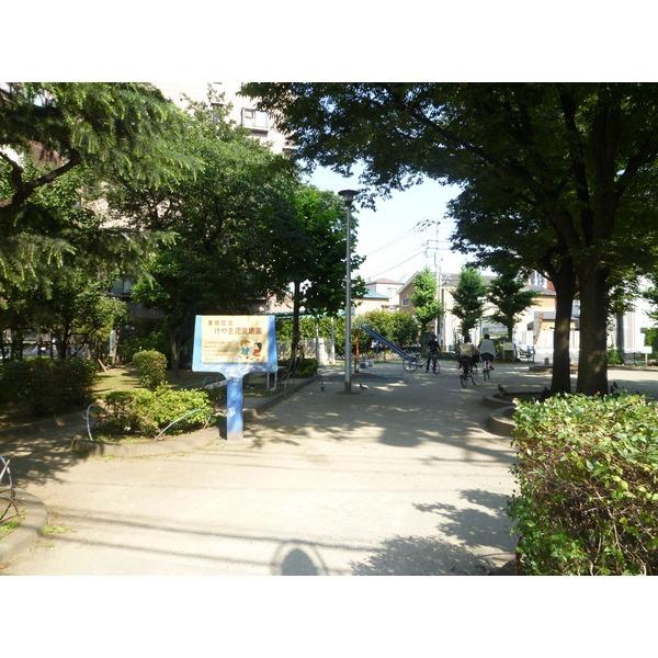 park. 1420m until the new Hirai Bridge Park