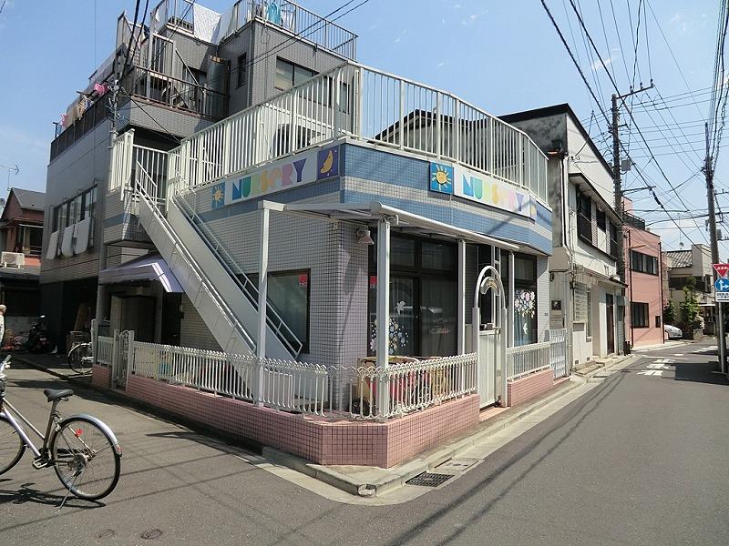 kindergarten ・ Nursery. Nursery to nursery school 178m