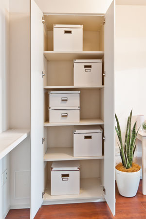 Receipt.  [Living material input] Living the center of the house. If well take advantage of the storage, Living is easier clean to keep at any time.