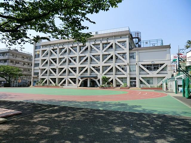Primary school. Futaba 150m up to elementary school