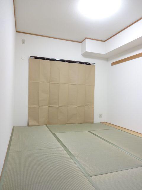 Non-living room. Japanese style room