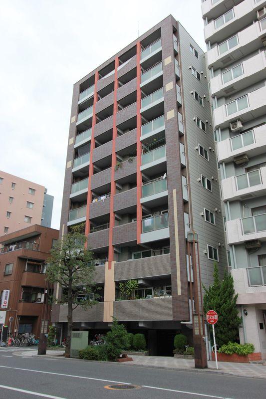 Local appearance photo. December 2013 shooting