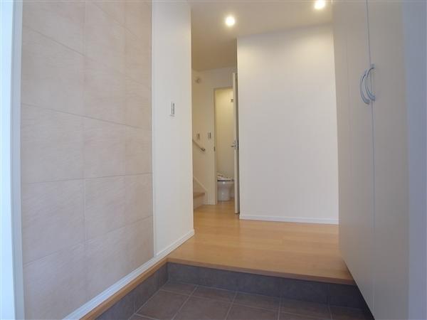 Entrance. Entrance ・ Entrance 2013 / 12 shooting