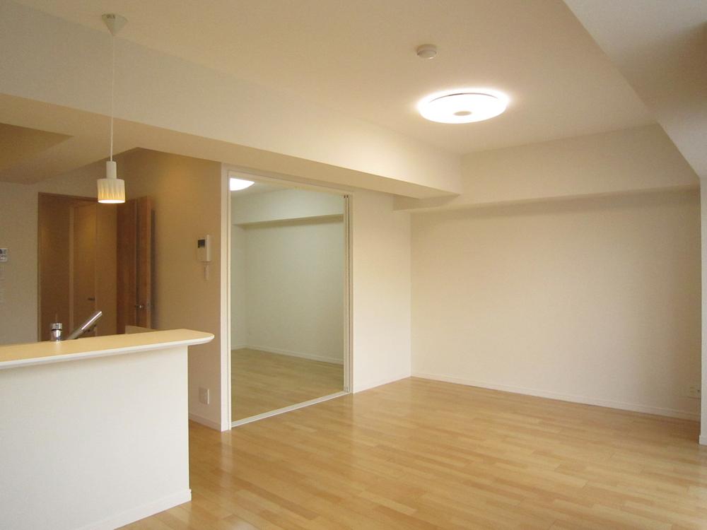 Living. Indoor (12 May 2013) Shooting