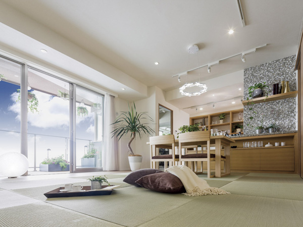 Room and equipment. "Living + balcony. Good thing the south, Spread more. "