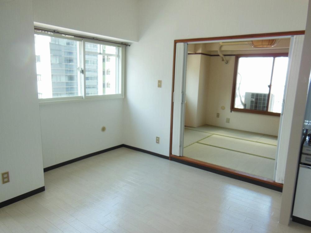 Living. Room (August 2013) Shooting Renovation completed