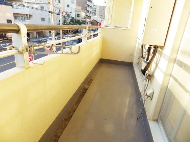 Other common areas. Balcony