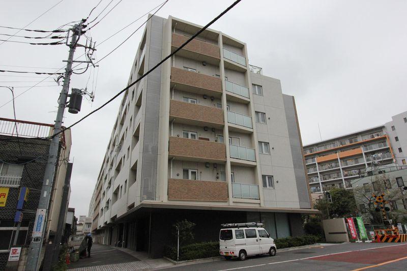 Local appearance photo. The appearance of the 2013 October