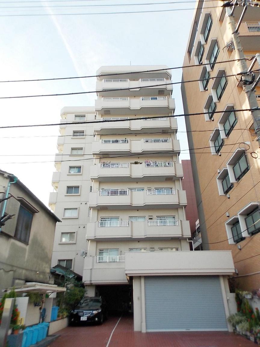 Local appearance photo. It is a good apartment of the management system.