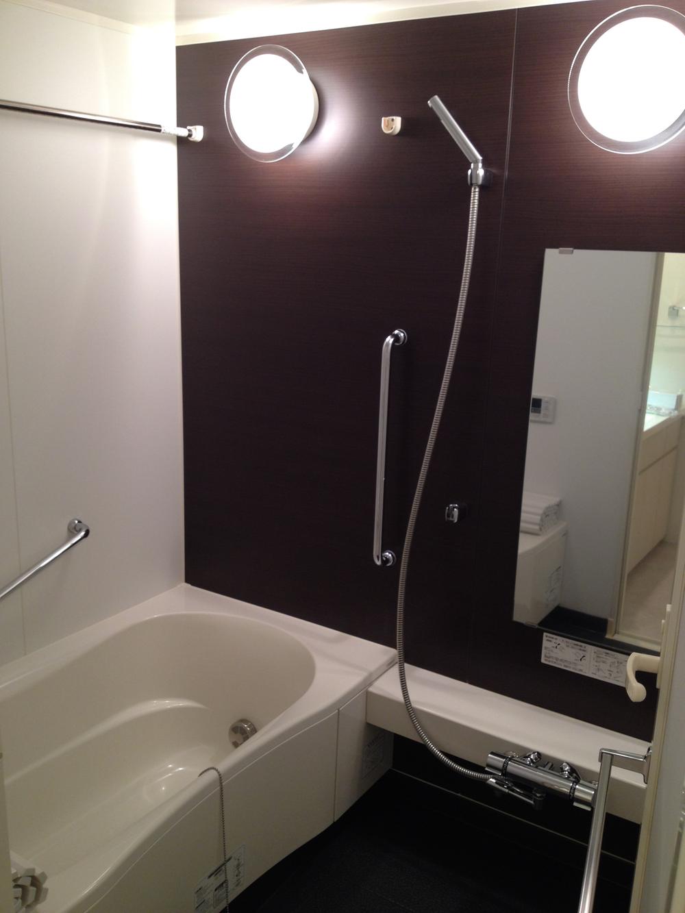 Bathroom. Indoor (September 2013) Shooting