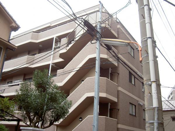 Local appearance photo