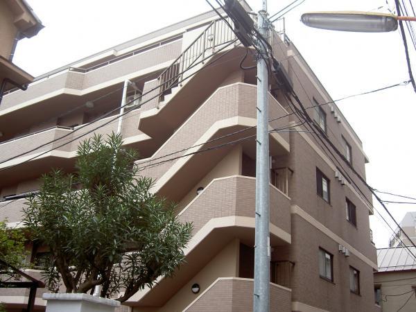 Local appearance photo