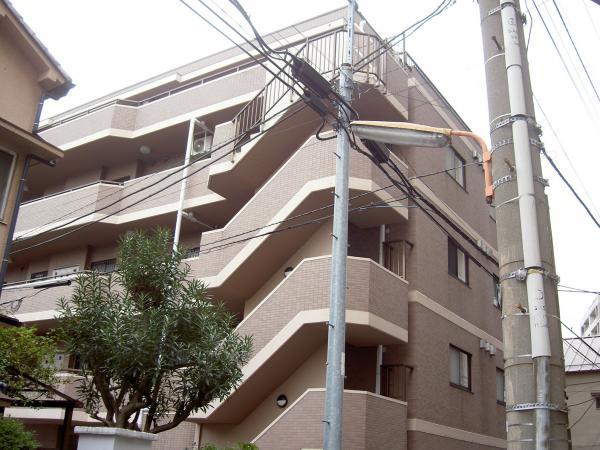 Local appearance photo