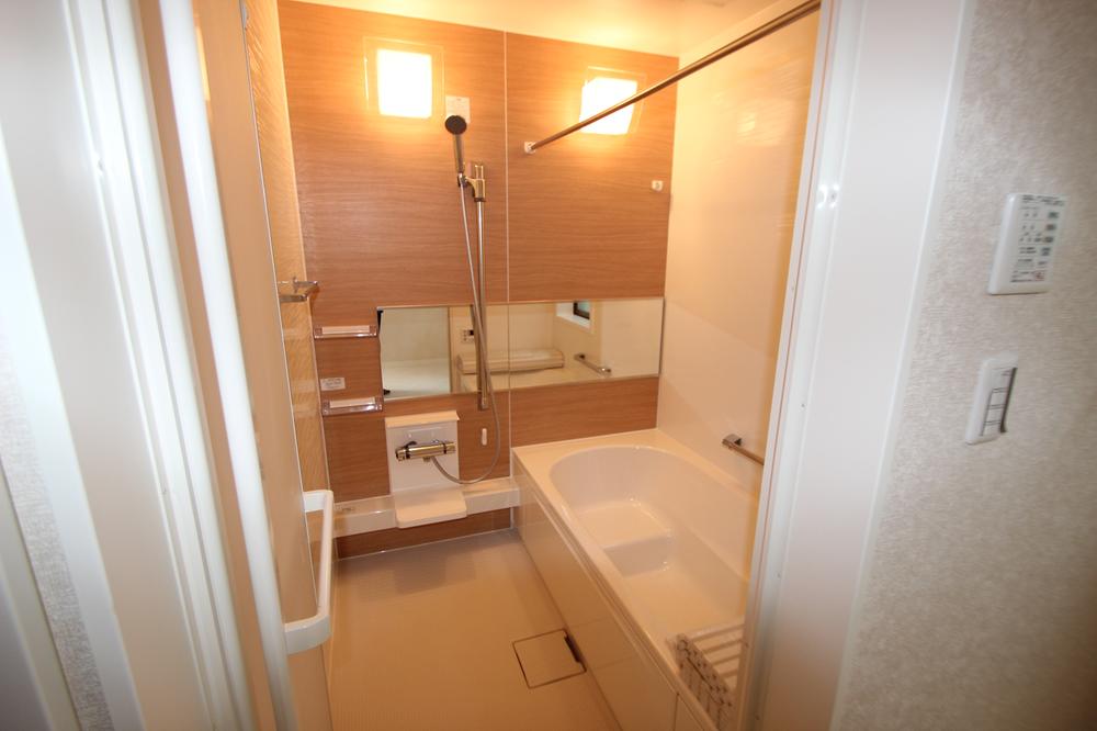 Same specifications photo (bathroom). The company construction bathroom