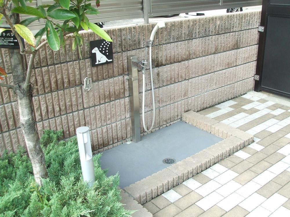 Other common areas. Common areas