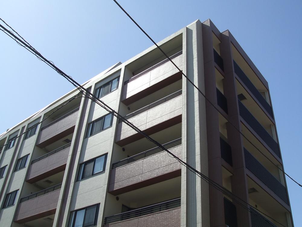 Local appearance photo. Local (August 2013) Shooting