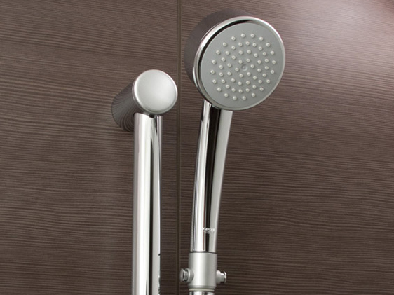 Bathing-wash room.  [Grohe Corp. shower head] Bathroom shower head, One of the world's leading manufacturer, Germany ・ It was adopted Grohe, Inc..