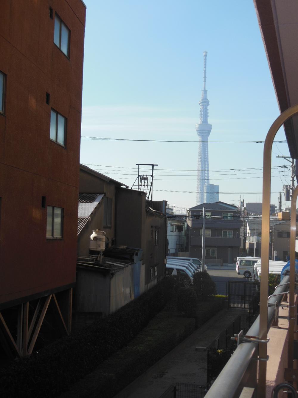 View photos from the dwelling unit. View from the balcony (December 2013) Shooting