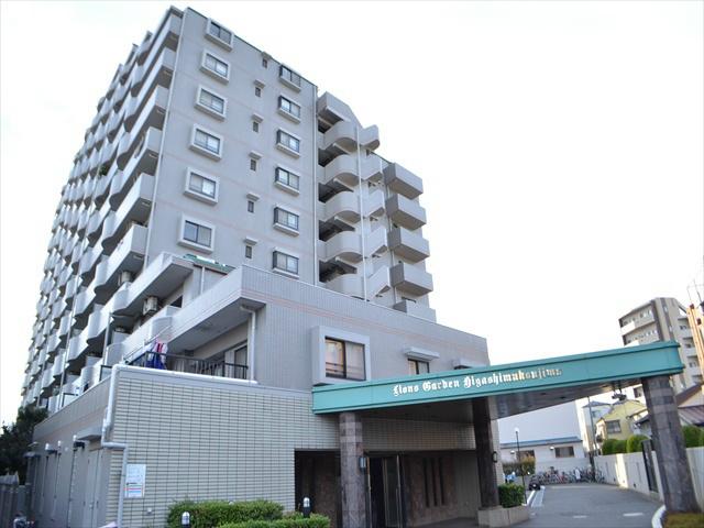 Local appearance photo. Pets Allowed Mansion