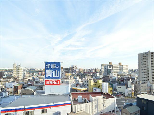 View photos from the dwelling unit. View from the 8th floor