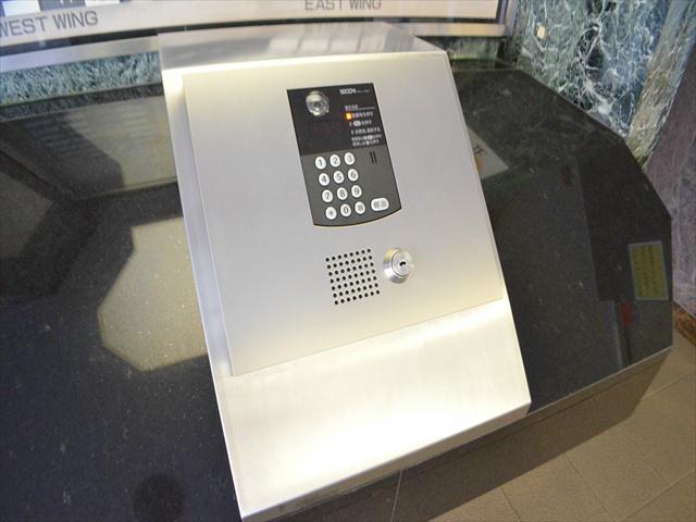 Other common areas. Auto-lock with