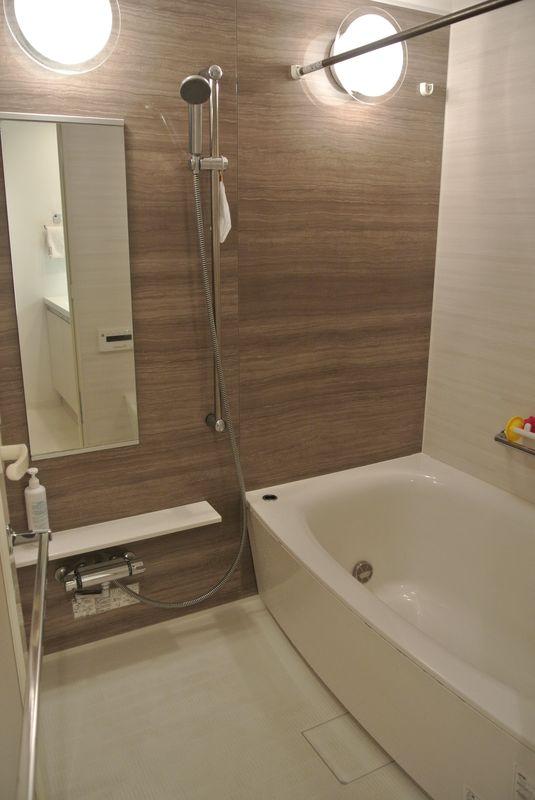 Bathroom. Bathroom dryer with bathroom