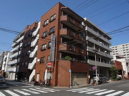 Local appearance photo