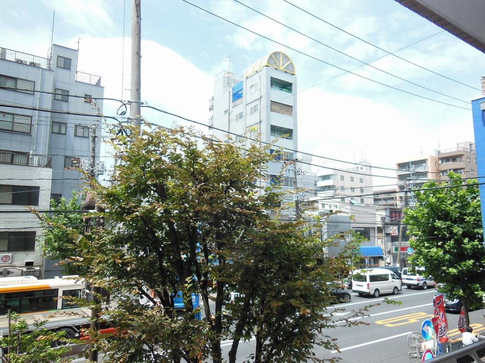 View photos from the dwelling unit. View from the site (August 2013) Shooting