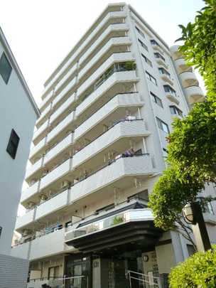 Local appearance photo. appearance 1990 March Built