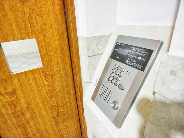 Other common areas. auto lock