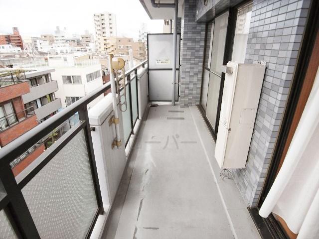 Other common areas. Balcony