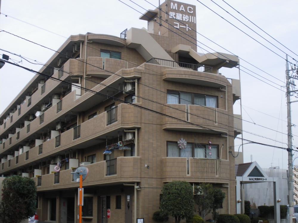 Local appearance photo. ● Seibu Haijima Line "Musashi Sunagawa" Station 3-minute walk, A 4-minute walk from the Super Maruetsu (about 270m) shopping is also convenient.