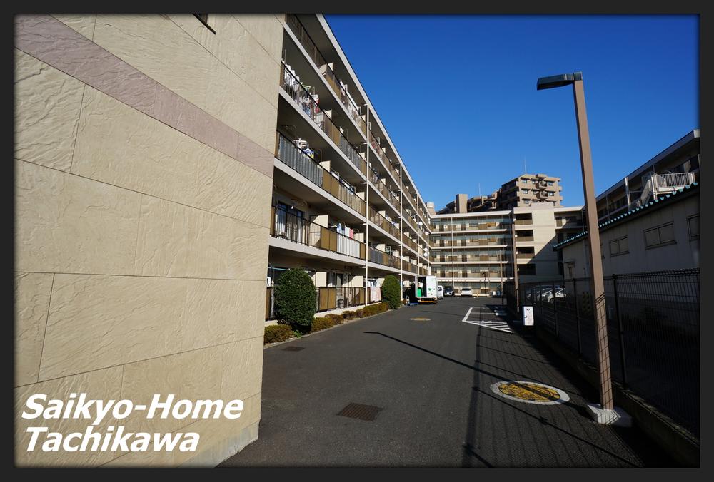 Local appearance photo. December 2013 shooting