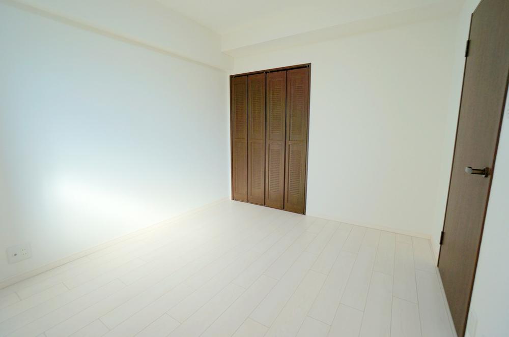 Non-living room. December 2013 shooting