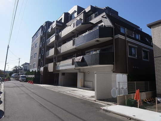 Local appearance photo