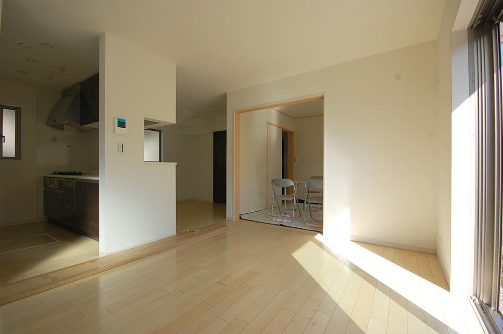 Living. 2013 October shooting