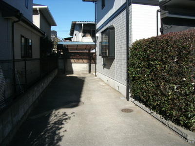 Building appearance. ◆ Bicycle Covered ◆