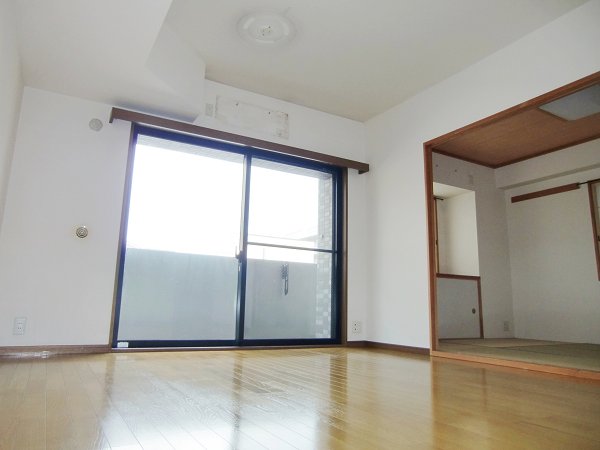 Tokyo Tachikawa Nishikicho 6