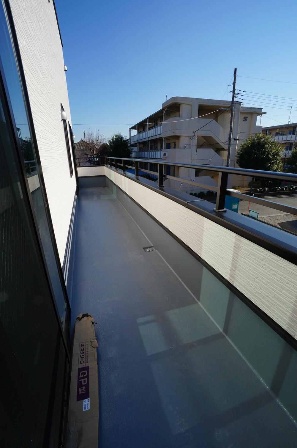 Balcony. December 2013 shooting