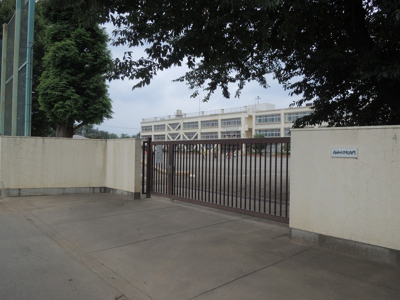 Primary school. Municipal Nishisuna up to elementary school (elementary school) 542m