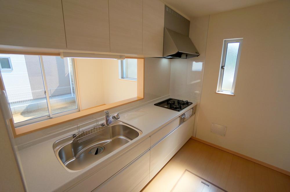 Same specifications photo (kitchen). Example of construction