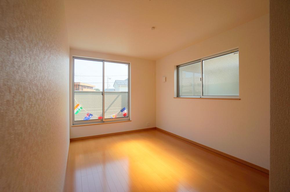 Same specifications photos (Other introspection). Example of construction