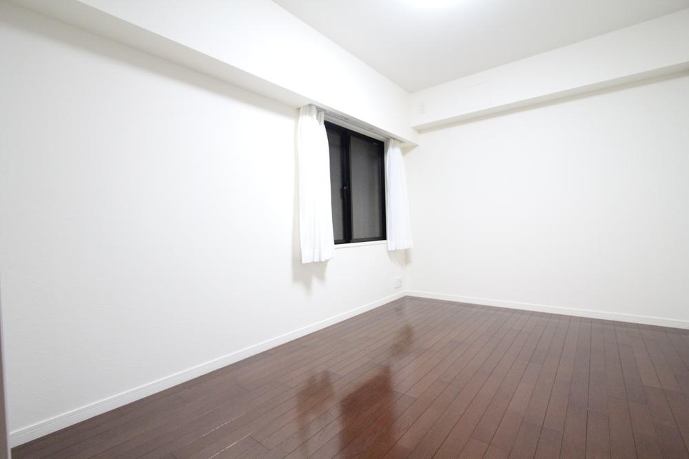 Non-living room. Western style room 6.0 Pledge