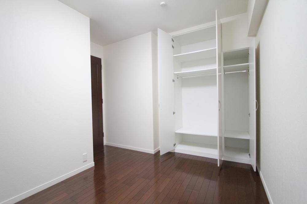 Non-living room. Western style room About 5.6 Pledge